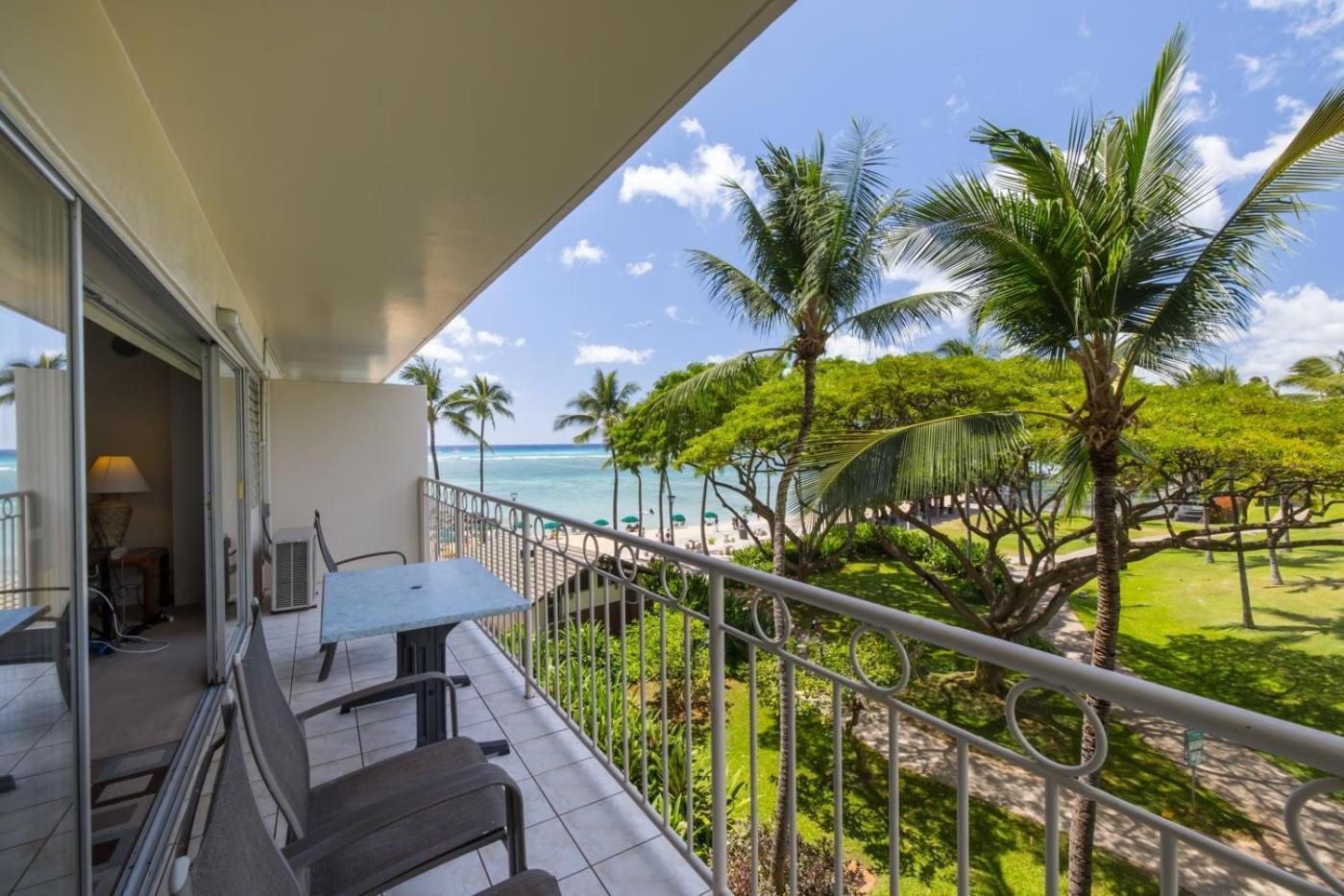 Waikiki Shore By Outrigger Honolulu Exterior foto